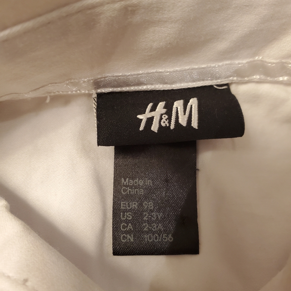 Two 3T button down shirts - Picture 5 of 5